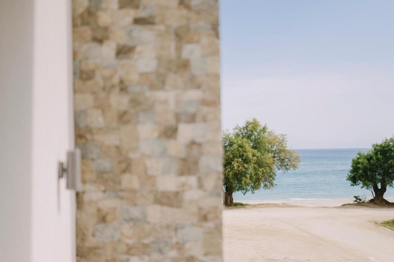 Blue Stone Luxury Suites Лименария Екстериор снимка