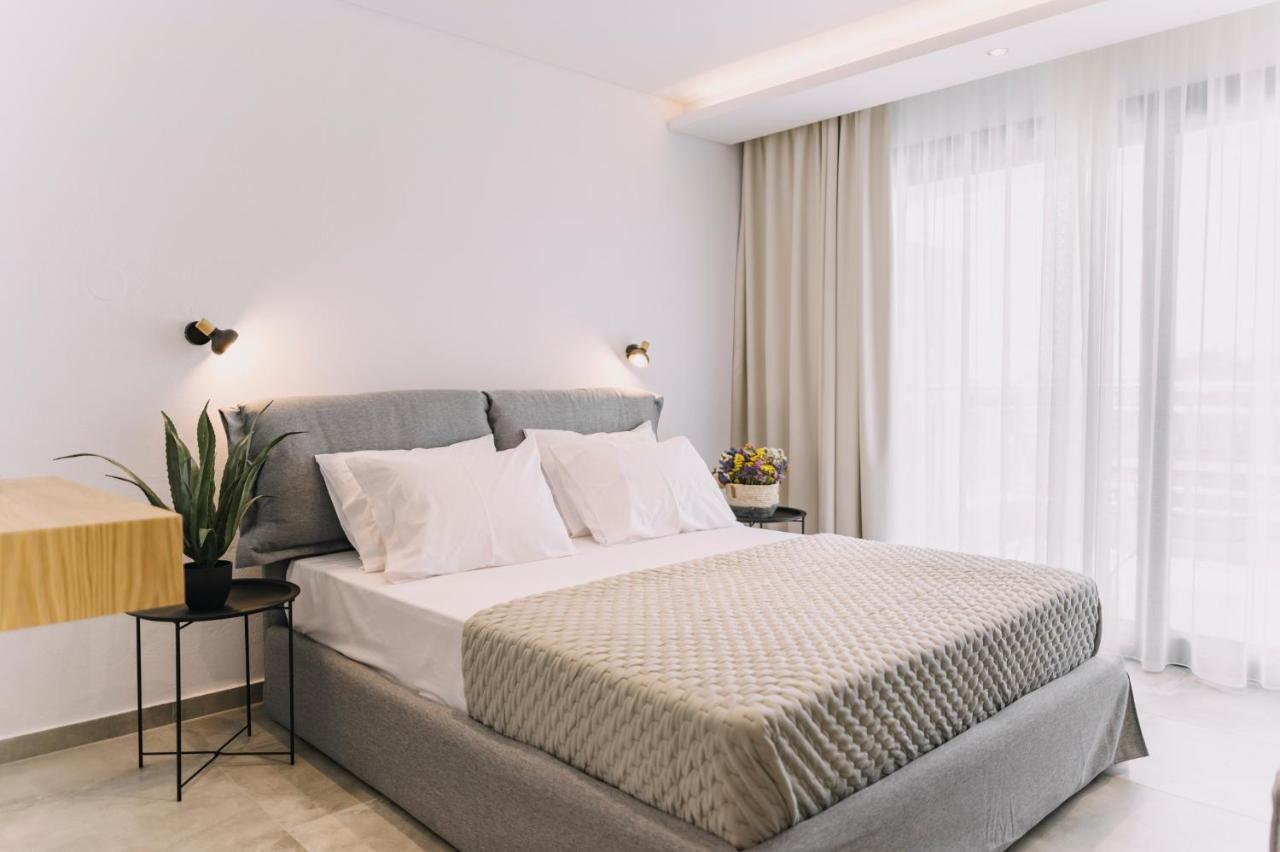 Blue Stone Luxury Suites Лименария Екстериор снимка