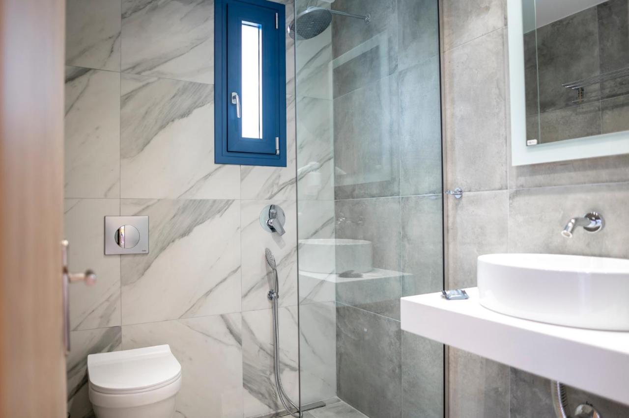 Blue Stone Luxury Suites Лименария Екстериор снимка