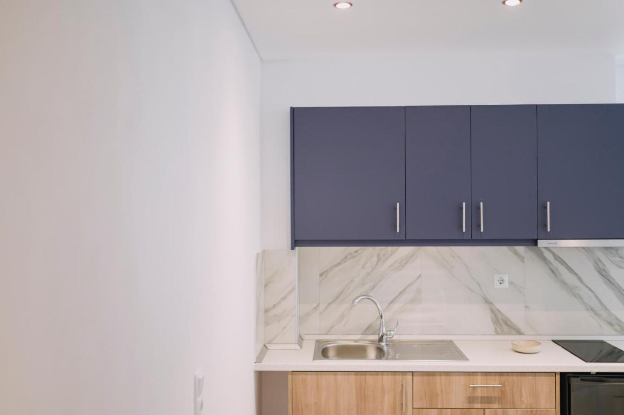 Blue Stone Luxury Suites Лименария Екстериор снимка